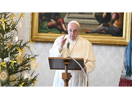 Popiežius paskelbė Maldos metus