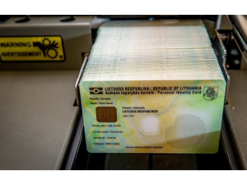 Elektroniniam parašui reikės naujo pavyzdžio asmens tapatybės kortelės
