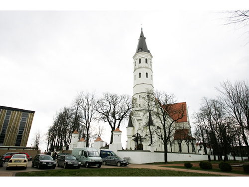 Šiauliečiai – už SSRS karių kapų iškėlimą iš centro, miesto valdžia prašo keisti įstatymus