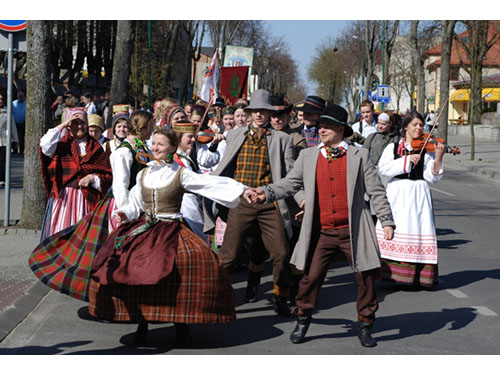 Palangoje prasideda Jurginių festivalis „Jurgi, paimk raktus“