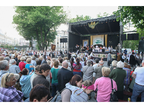 Prasideda penkias dienas truksiantis folkloro festivalis „Skamba skamba kankliai“